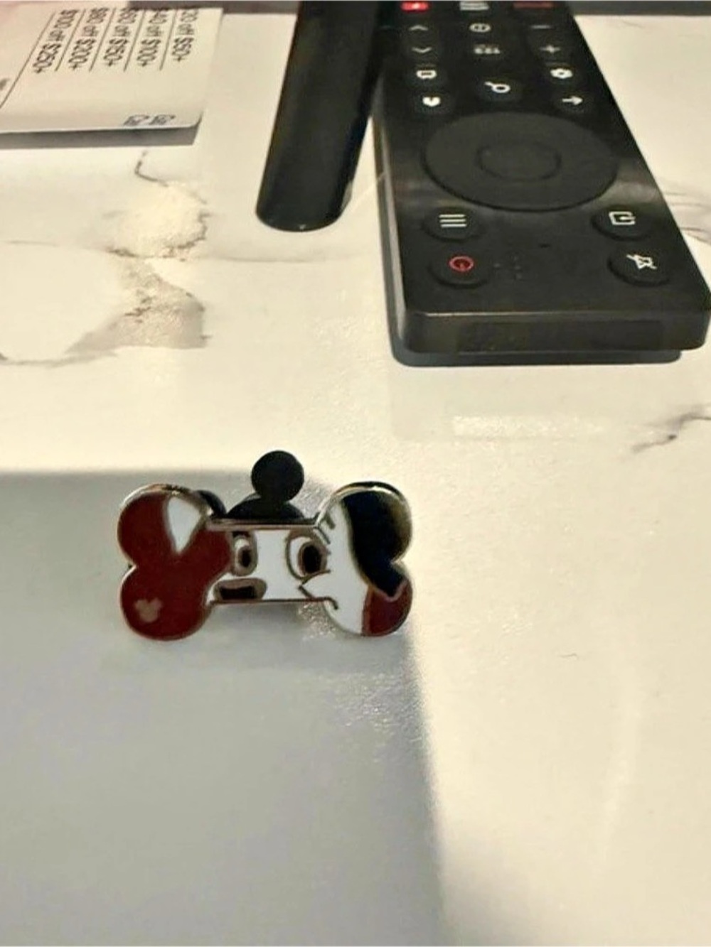 Disney WDW 2017 Hidden Mickey Disney Dog Bones - Lucky Pin